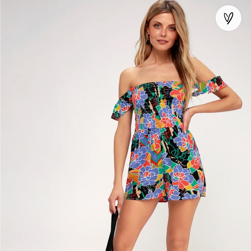 Lulu’s
Tropico Blue Multi Floral Print Off-the-Shoulder Romper - Small
